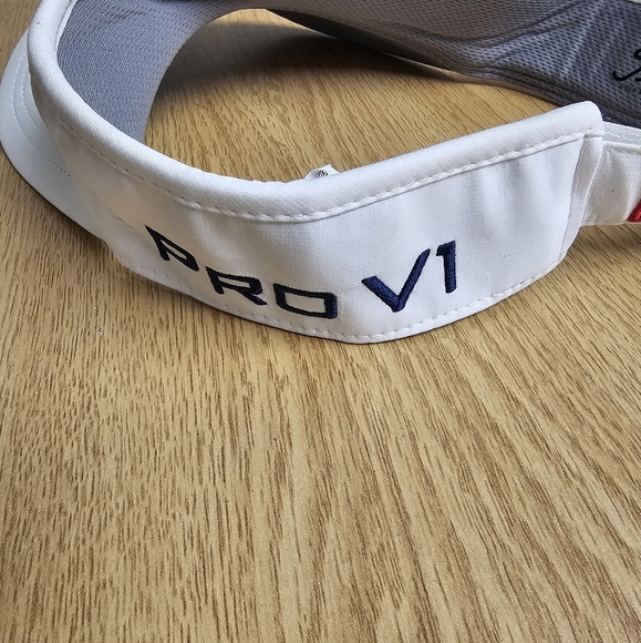 Titleist FootJoy Pro V1 Golf Visor Adjustable White w/ Black Embroidery NWOT - Picture 5 of 7